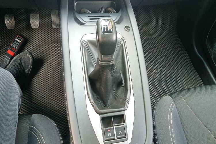 X70M 2021 #14 X70M 2021 car image #14