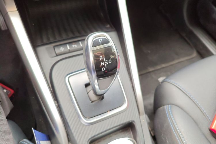 BYD Yuan New Energy 2018 #14 BYD Yuan New Energy 2018 car image #14