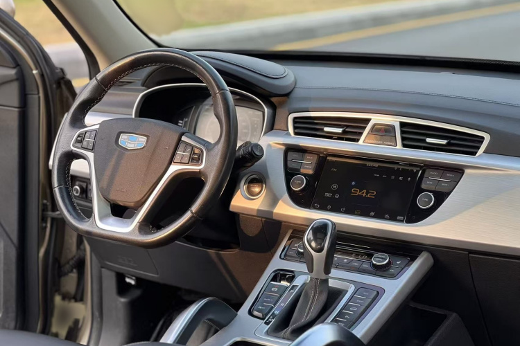 GEELY Boyue 2016 #14 GEELY Boyue 2016 car image #14