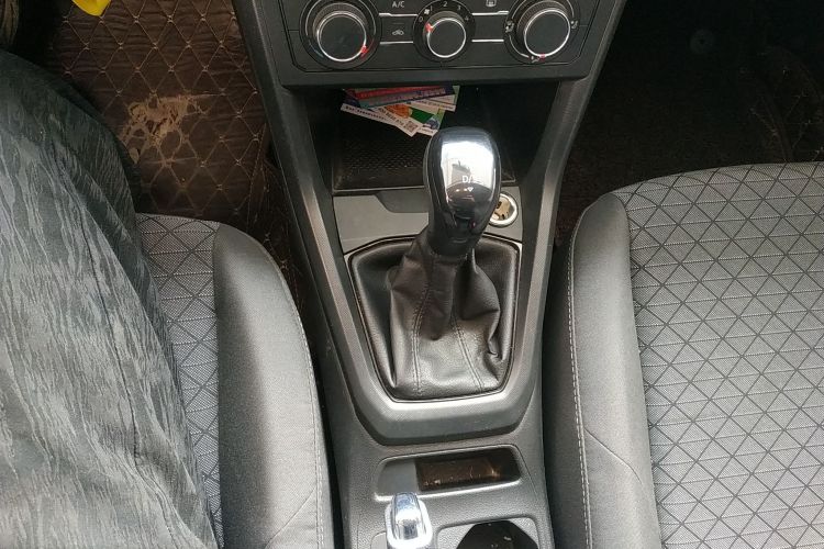 Volkswagen T-Cross 2020 car image #14