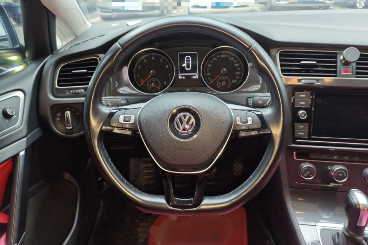 Volkswagen Golf 2019 immagine di auto #14