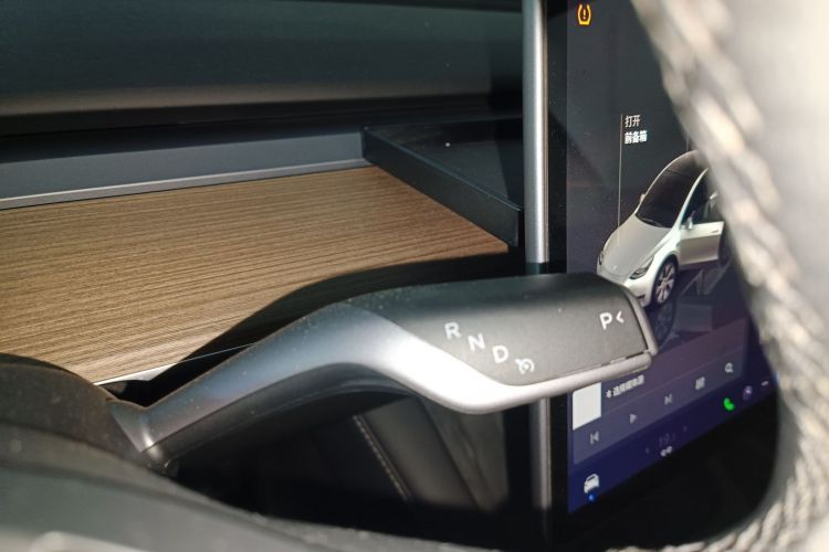 Tesla Model Y 2022 #14 Tesla Model Y 2022 immagine di auto #14