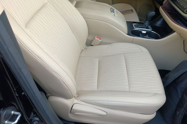 Toyota Highlander 2016 car image #14