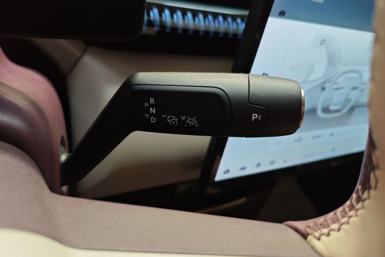 Zeekr X 2024 immagine di auto #14