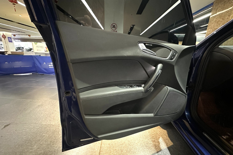 奥迪 奥迪A1 2017 汽车图片 #14