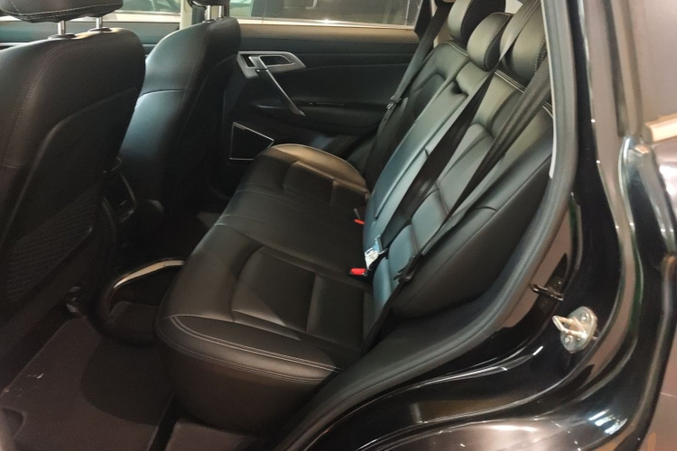 GEELY Boyue 2018 car image #14