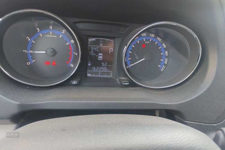 Forthing S500 2015 immagine di auto #14