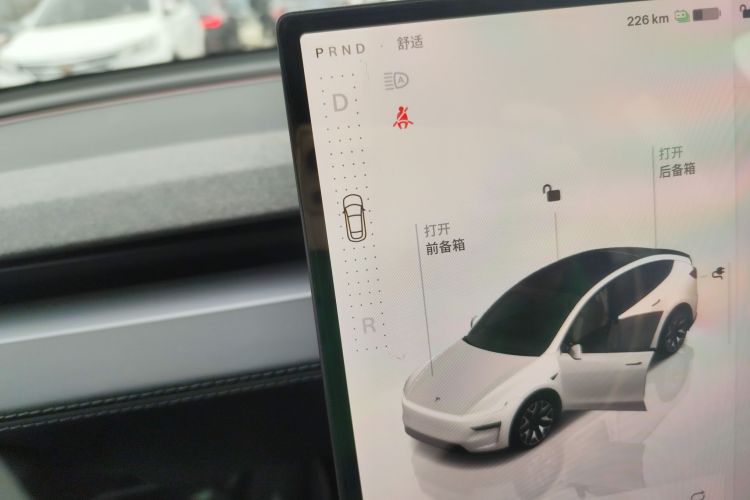 特斯拉 Model Y L 2025 汽车图片 #14