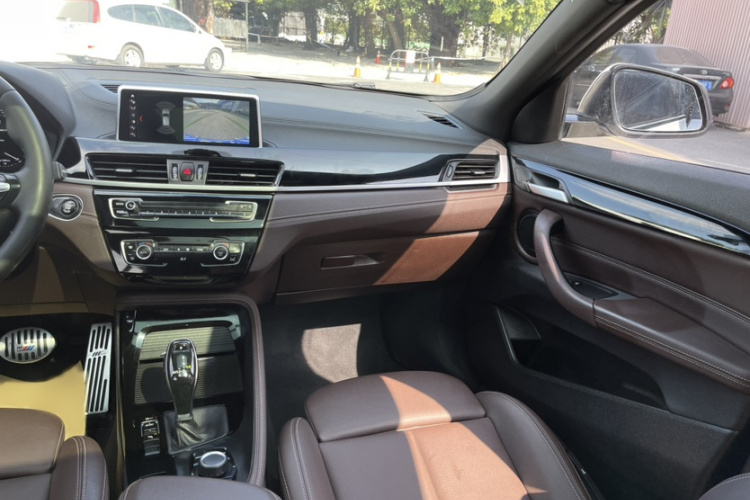 BMW X2 2020 immagine di auto #14