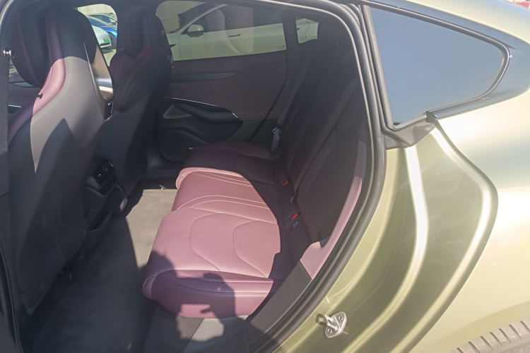 小米汽车 小米SU7 2024 汽车图片 #14