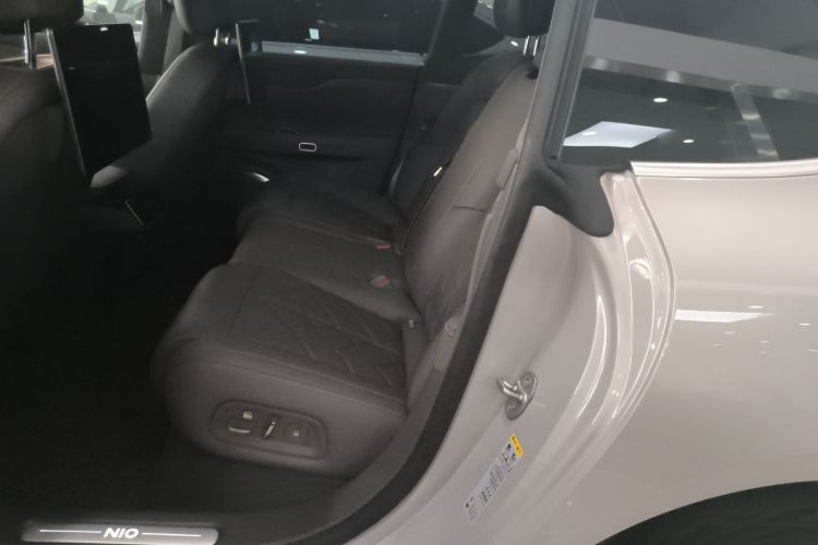 蔚来 蔚来ET7 2024 汽车图片 #14