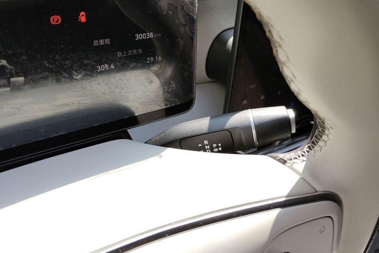 零跑汽车 零跑B10 2025 汽车图片 #14