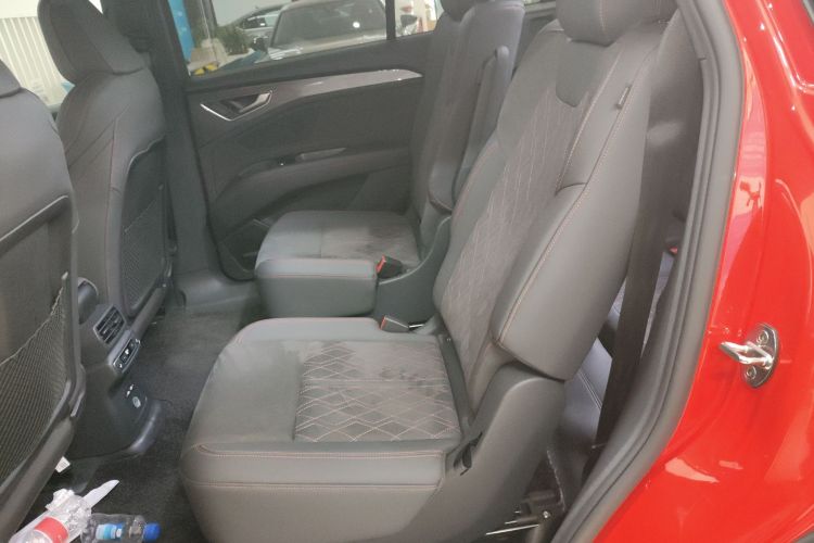 Audi Q5 e-tron 2022 #14 Audi Q5 e-tron 2022 immagine di auto #14