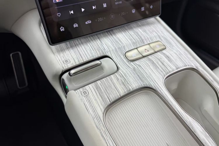 蔚来 蔚来ET7 2024 汽车图片 #14