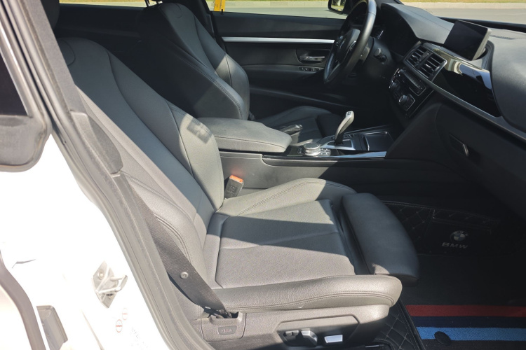 BMW 3 Series GT 2021 car image #14