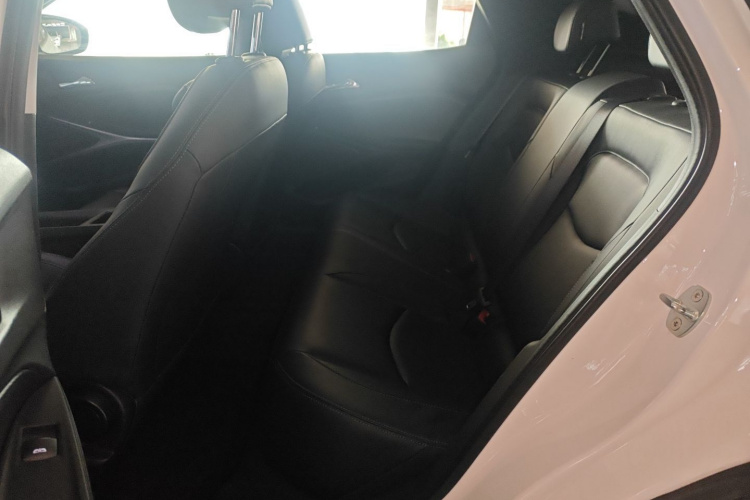 Chevrolet Charm 2023 car image #14