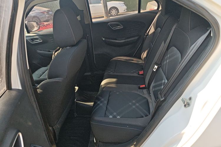 MG 3 2018 car image #14