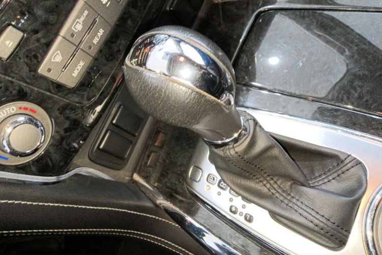 Nissan 2019 #14 Nissan 2019 car image #14