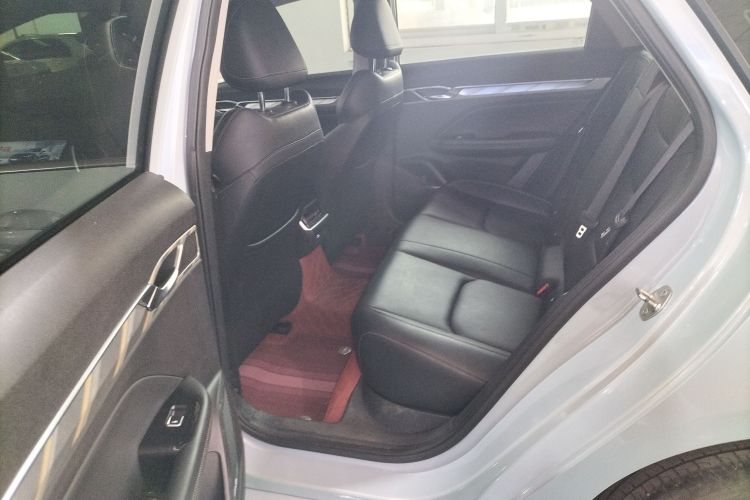 GEELY Emgrand L HiP 2023 #14 GEELY Emgrand L HiP 2023 immagine di auto #14