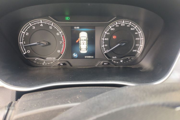 GEELY Binray 2021 car image #14