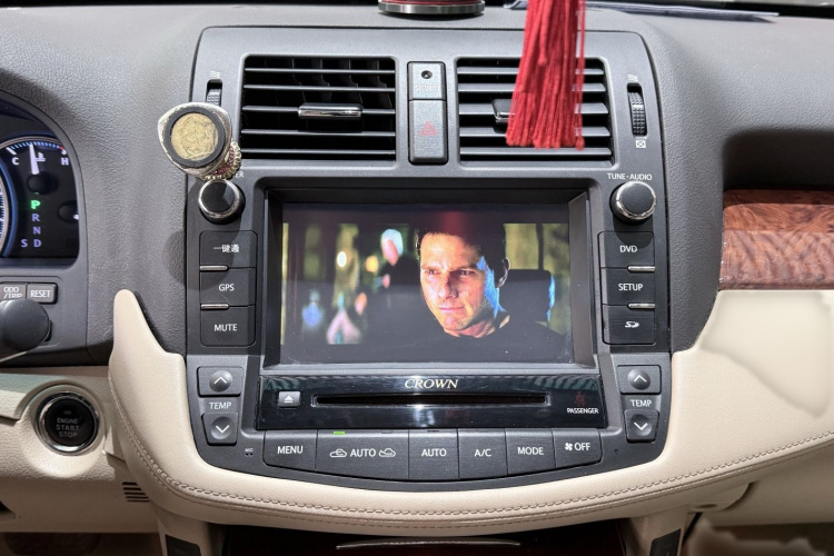 丰田 皇冠 2015 汽车图片 #14