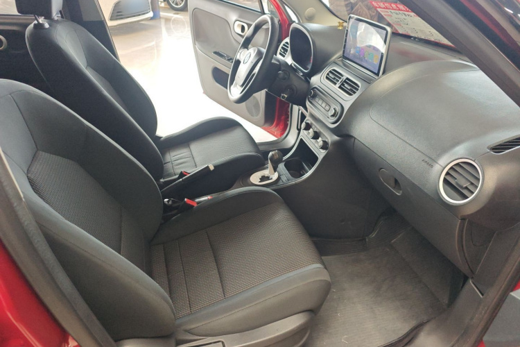 MG 3 2017 car image #14