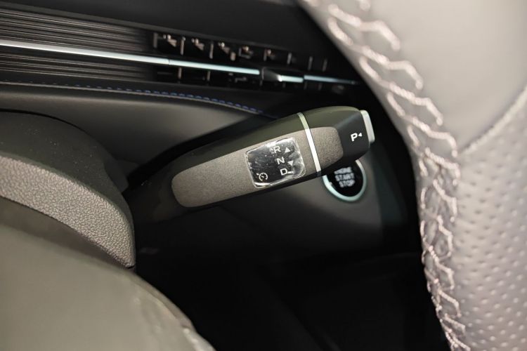 Changan EadoPHEV 2025 imagem de carro #14