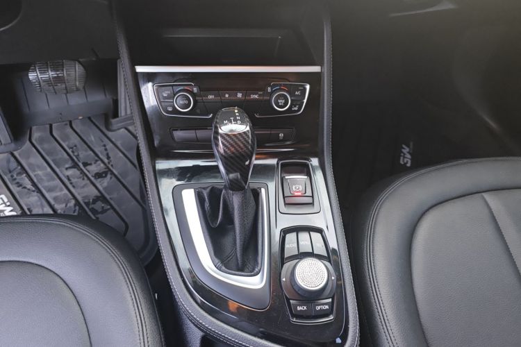 BMW 2 Series Tourer 2017 car image #14