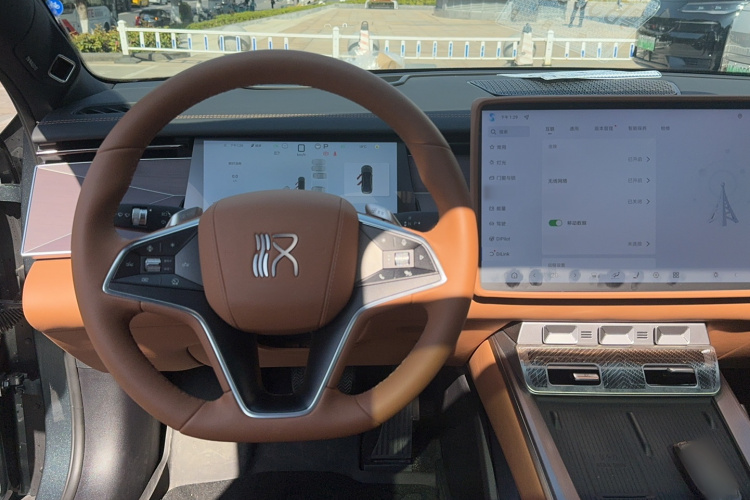 BYD HanL 2025 صورة سيارة #14