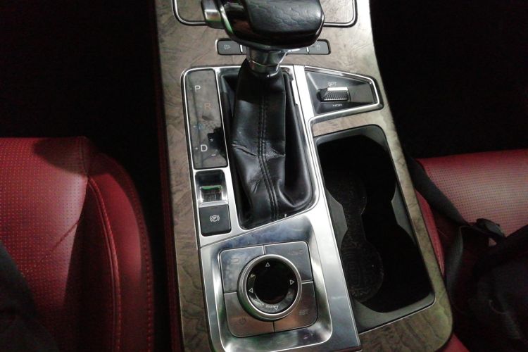 Jetour X70 PLUS 2020 #14 Jetour X70 PLUS 2020 car image #14