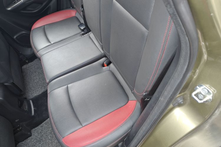 Changan CS15 2017 صورة سيارة #14