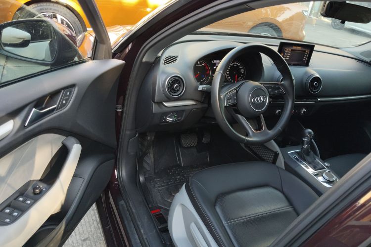 2018 immagine di auto #14