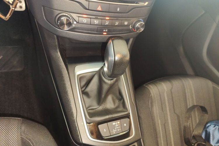 标致 标致308S 2015 汽车图片 #14