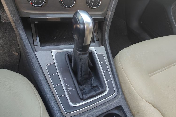 Volkswagen Golf 2016 #14 Volkswagen Golf 2016 car image #14