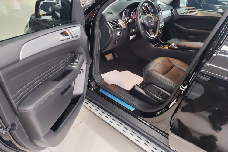 Mercedes-Benz GLE Coupe 2019 #14 Mercedes-Benz GLE Coupe 2019 car image #14
