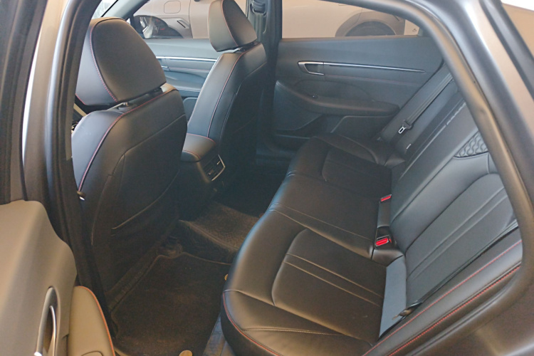 Hyundai Sonata 2023 car image #14