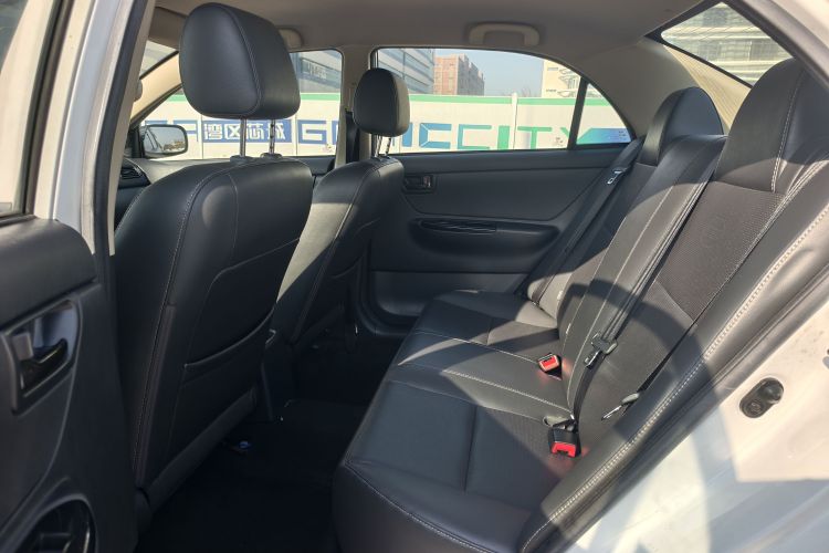BYD F3 2019 car image #14