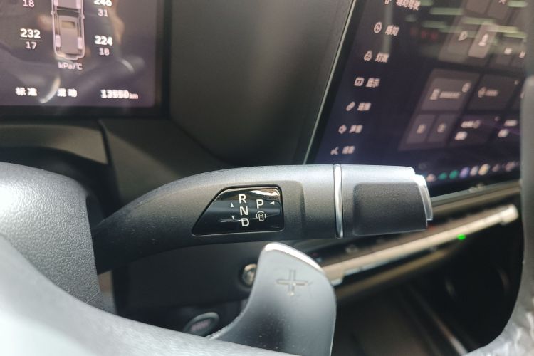 Tank 300 New Energy 2025 imagem de carro #14