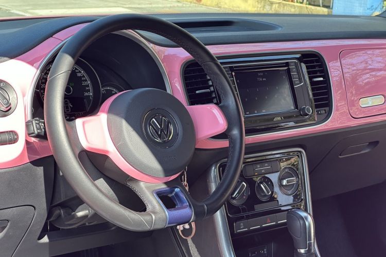 Volkswagen Beetle 2019 #14 Volkswagen Beetle 2019 car image #14