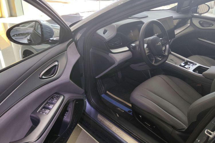 BYD Seal 07 DM-i 2025 #14 BYD Seal 07 DM-i 2025 immagine di auto #14