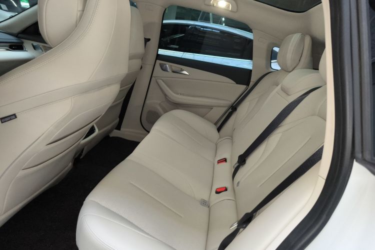 Forthing S7 2025 #14 Forthing S7 2025 صورة سيارة #14