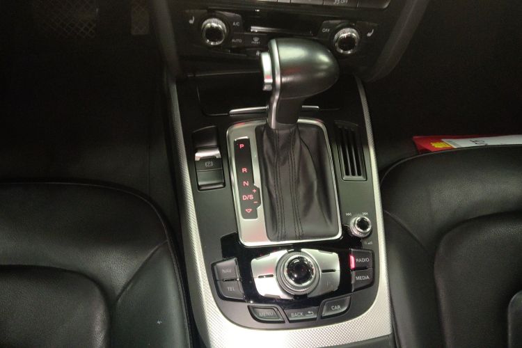 Audi A4 (Imported) 2016 #14 Audi A4 (Imported) 2016 car image #14