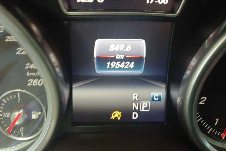 Mercedes-Benz GLS Class 2017 #14 Mercedes-Benz GLS Class 2017 car image #14