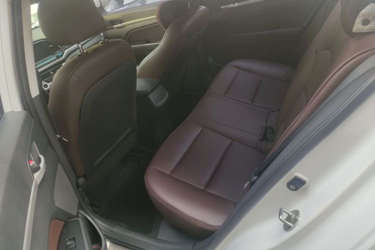 Hyundai Elantra AD 2016 car image #14