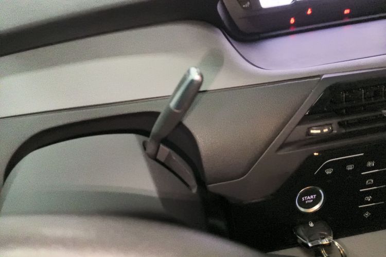 Citroen C4 PICASSO 2017 car image #14