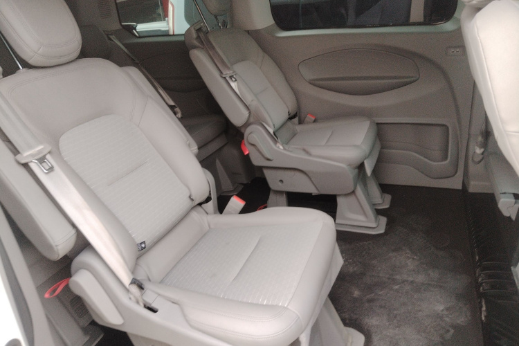 Ford Transit 2025 #14 Ford Transit 2025 car image #14