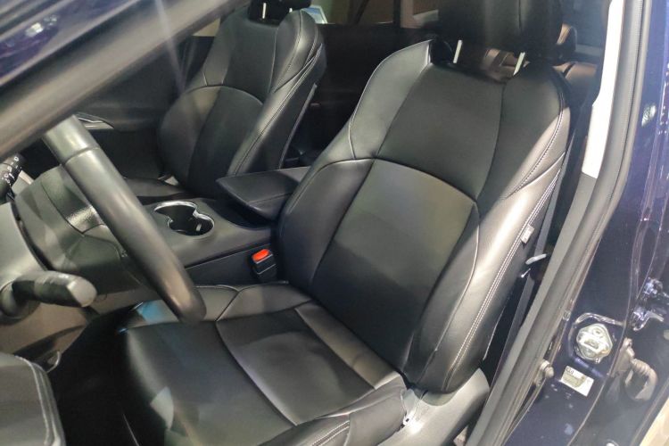 Toyota Harrier 2022 car image #14