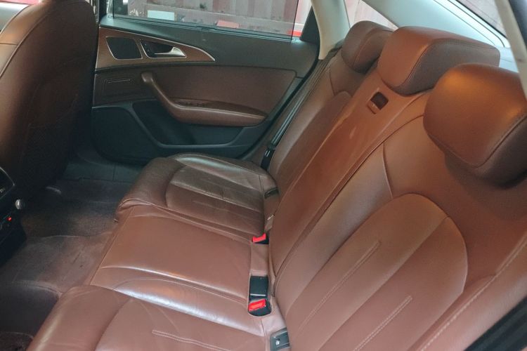 Audi A6L 2019 car image #14