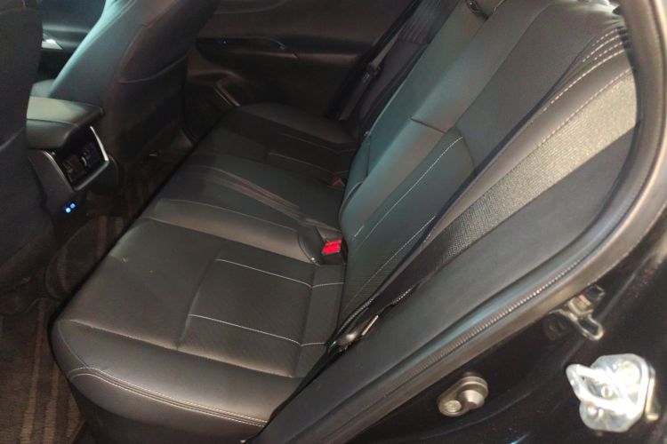 Toyota Harrier 2022 immagine di auto #14