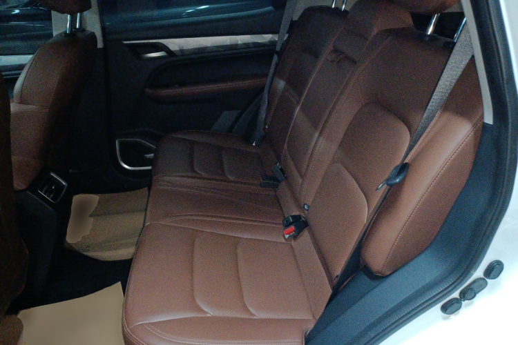 GEELY Vision X6 2022 immagine di auto #14